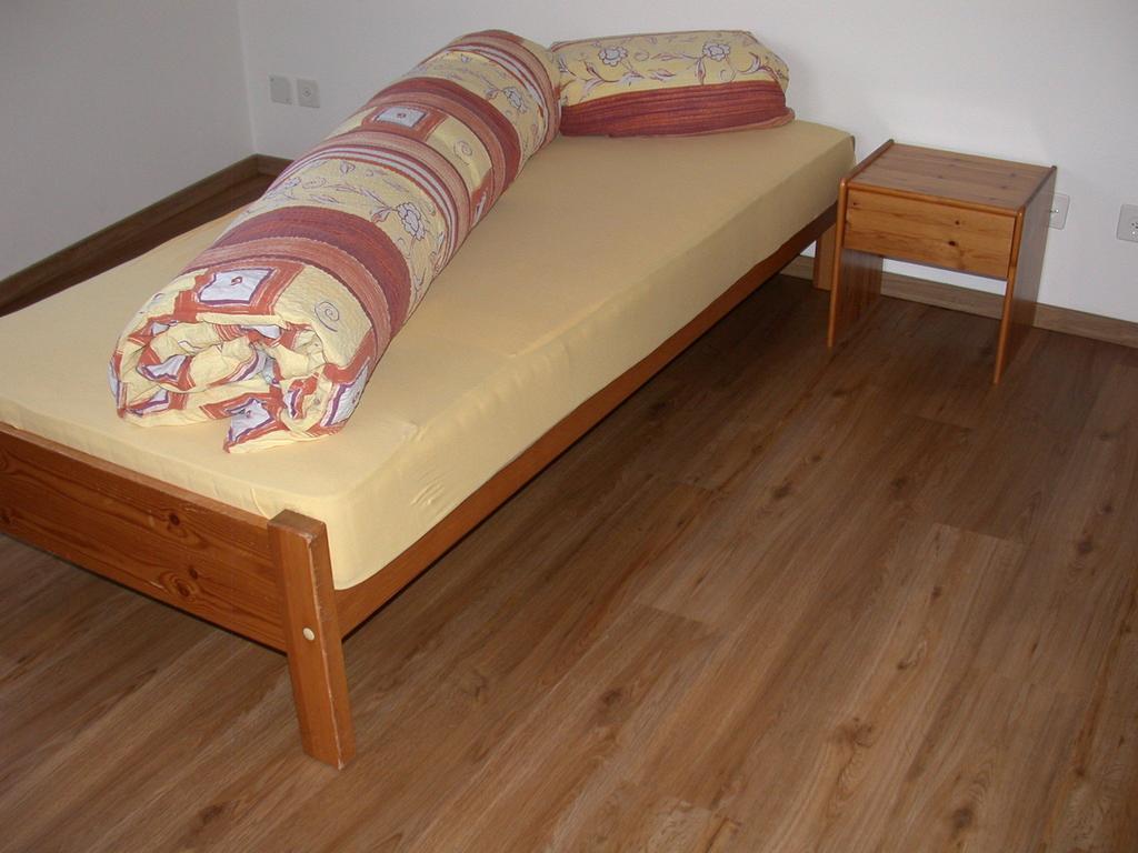 Hotel Reich Thusis Rum bild